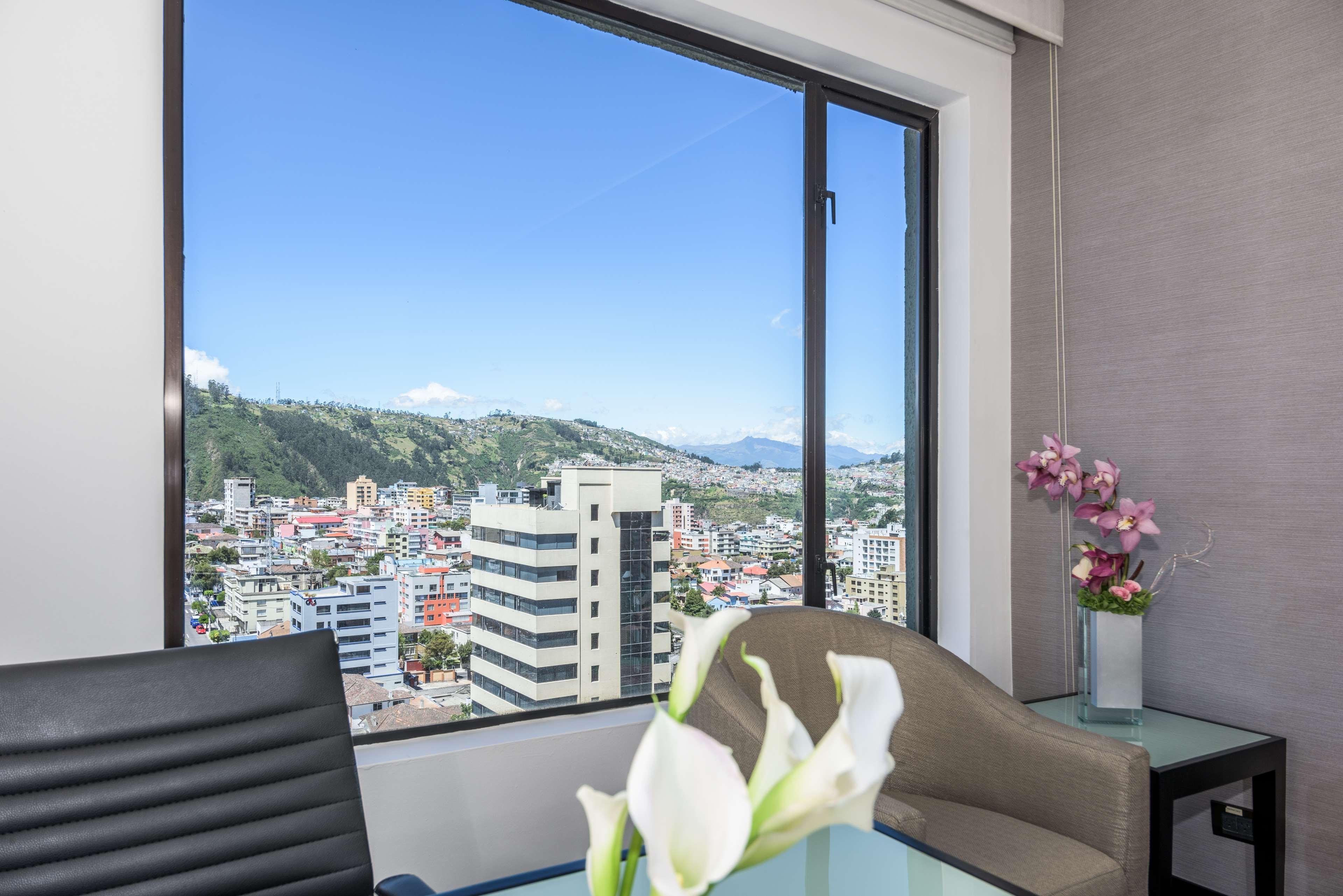 Nh Collection Quito Royal Exterior foto